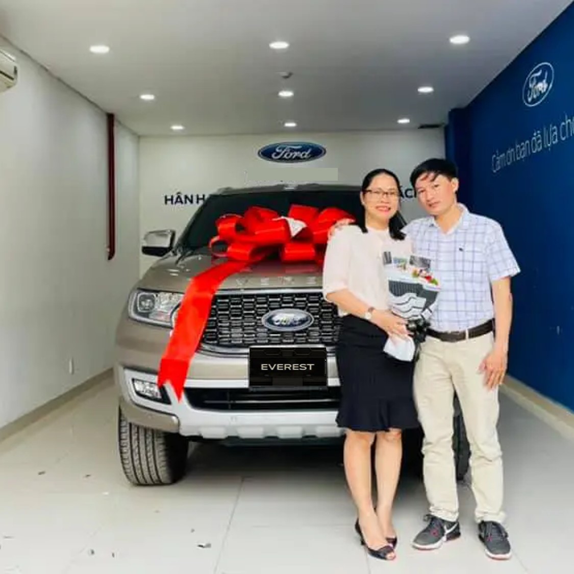 giao xe ford ninh bình