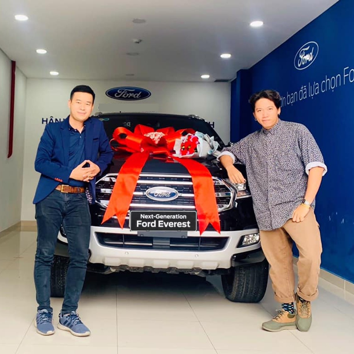 giao xe ford ninh bình